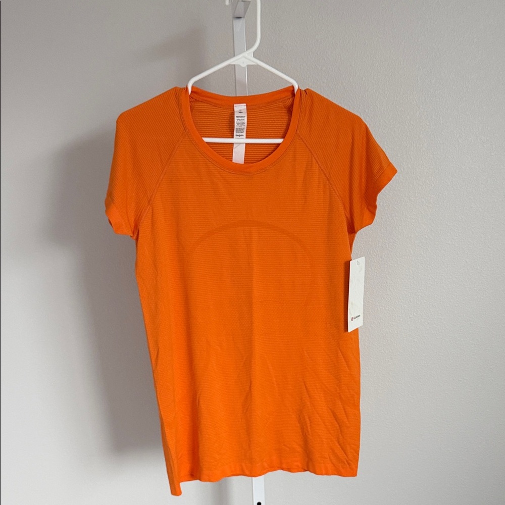 Lululemon Swiftly Tech Short Sleeve